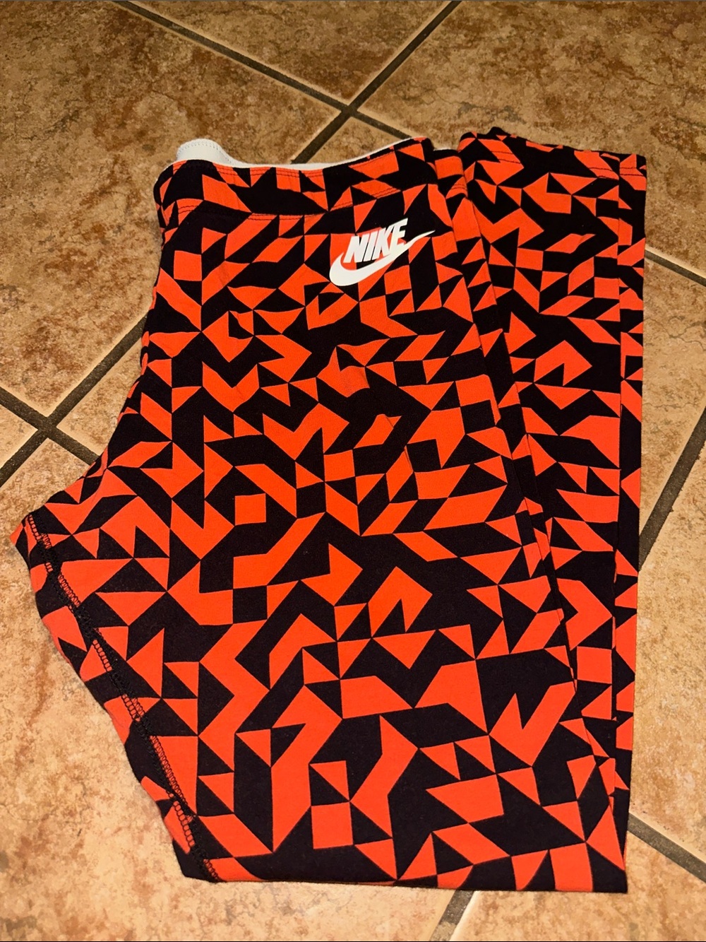 Nike Geometric Leggings Size L